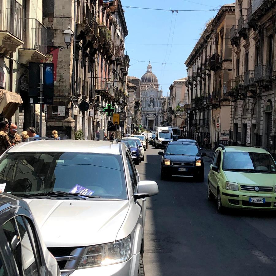 Garibaldi 94- Intera Casa A 2 Passi Dal Duomo Villa Катания Екстериор снимка